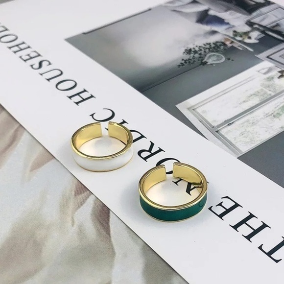 NEW Gold & Ivory Adjustable Ring - Picture 3 of 4